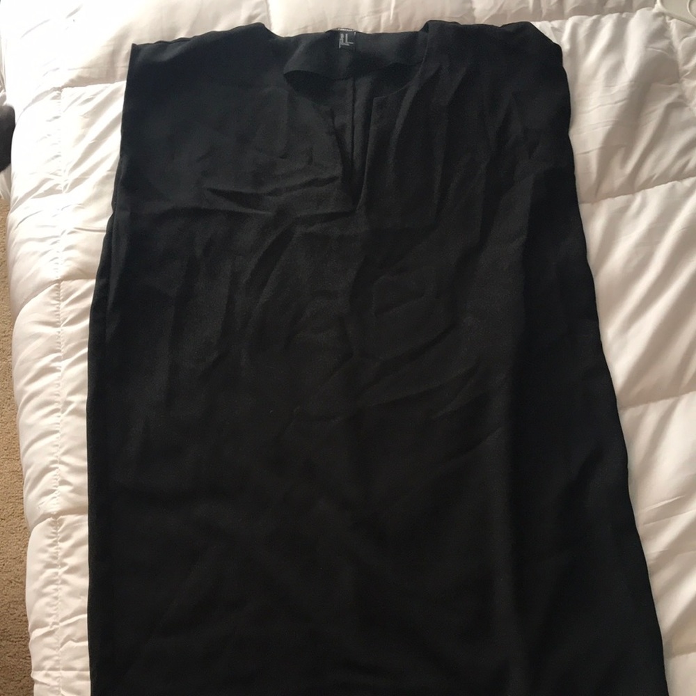 Black long tunic